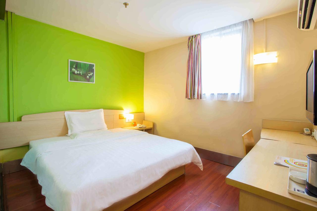 7Days Inn Chenzhou Rucheng Luyang Avenue Exterior photo