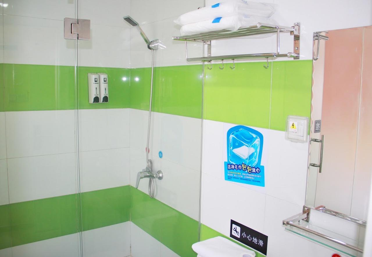 7Days Inn Chenzhou Rucheng Luyang Avenue Exterior photo